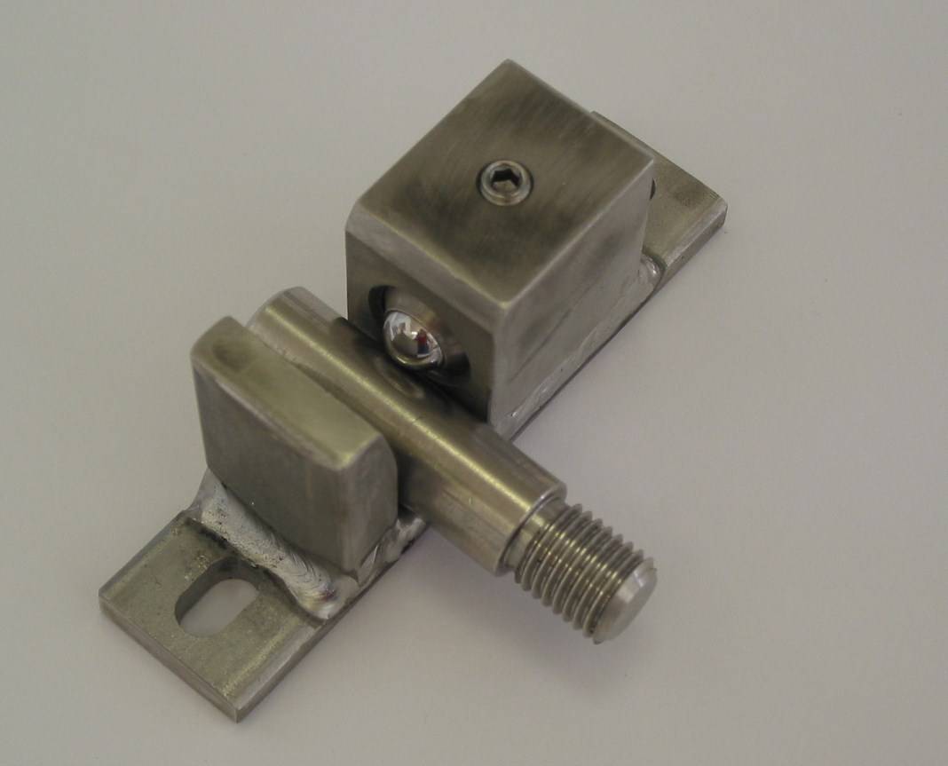 Dogs for Autoclave Doors