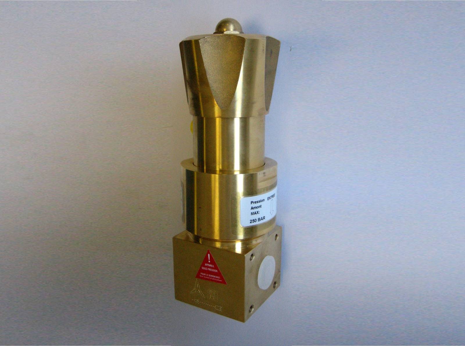 D104 Pressure Reducer (D79/L Cx Integrabloc)