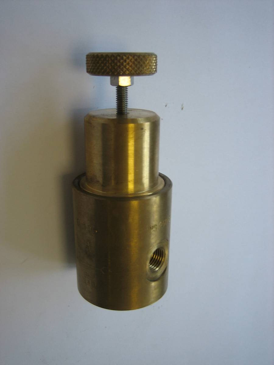 D106 Pressure Reducer