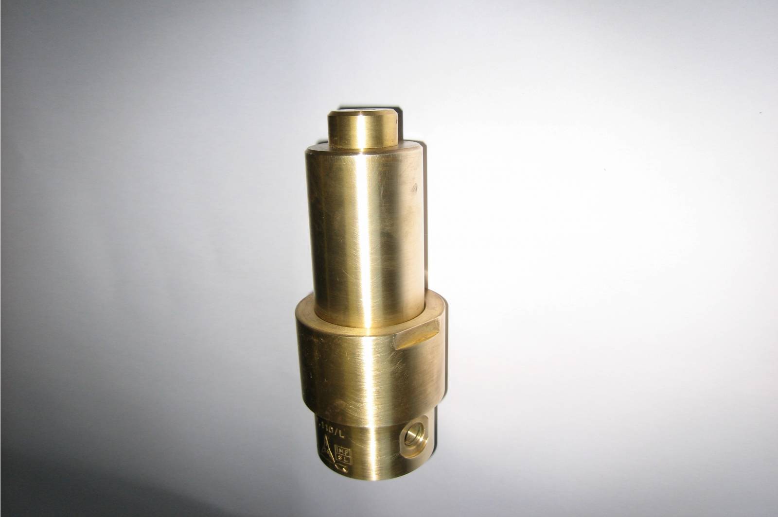 D110 Pressure Reducer